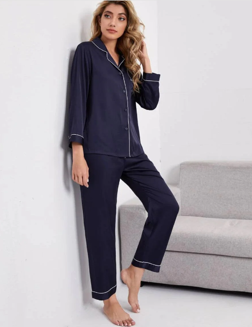Big Offer Women Silk Nightsuit