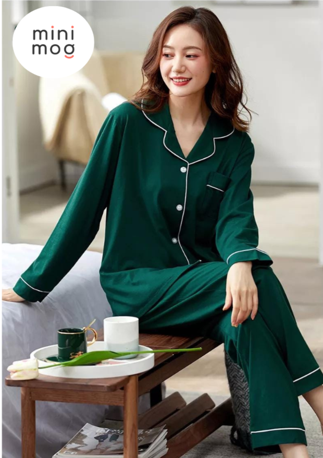 Silk night suit for women