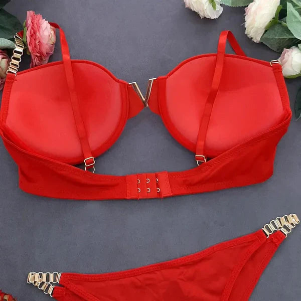 Women’s V-Shaped Metal Bra & Low Waist Thong Lingerie Set with Chain Details
